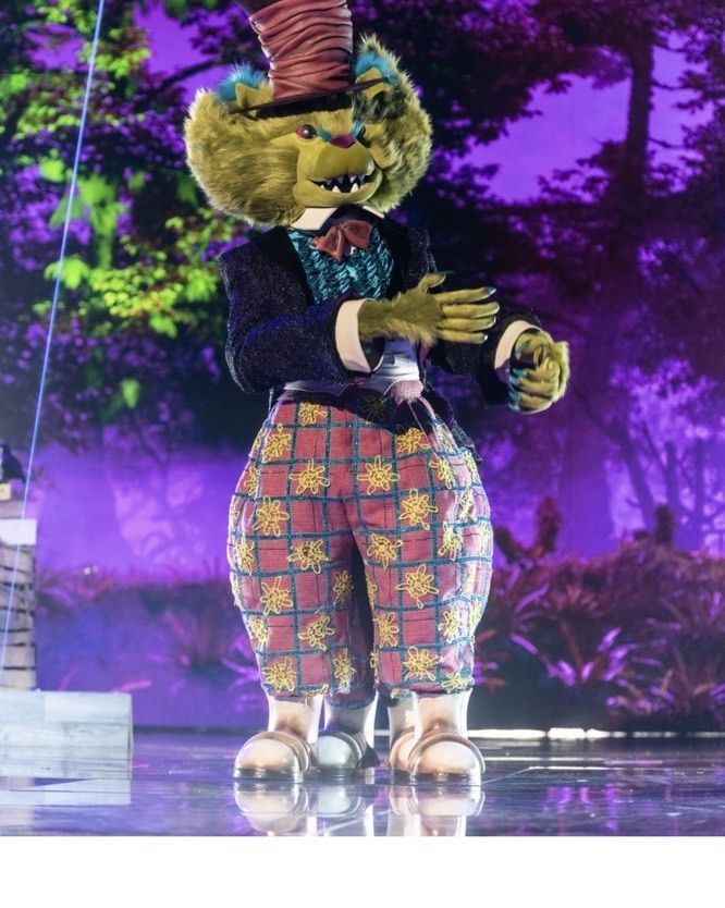 В прошлом году он появился на The Masked Singer USA.