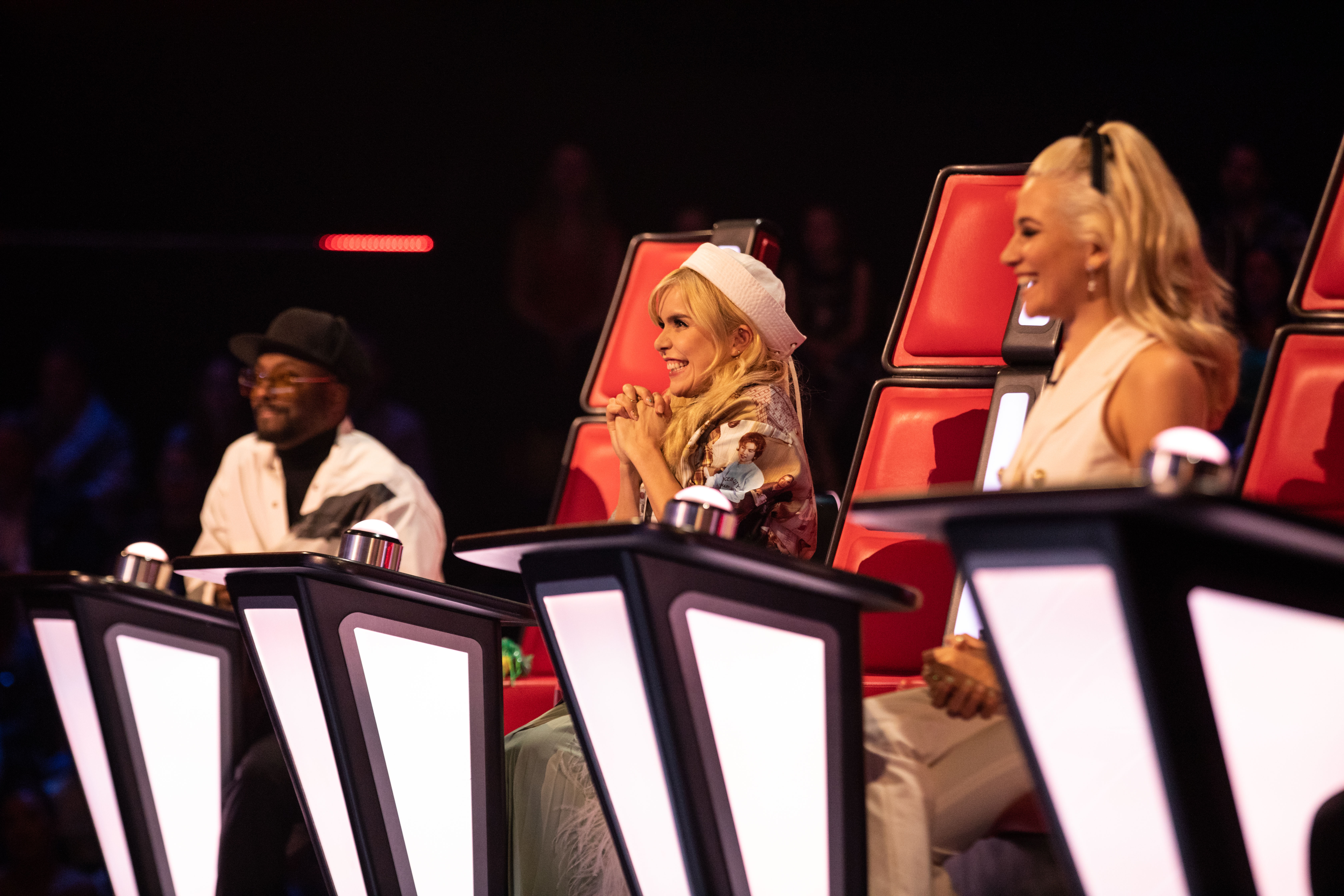 Пикси появилась в семи сериях The Voice Kids.