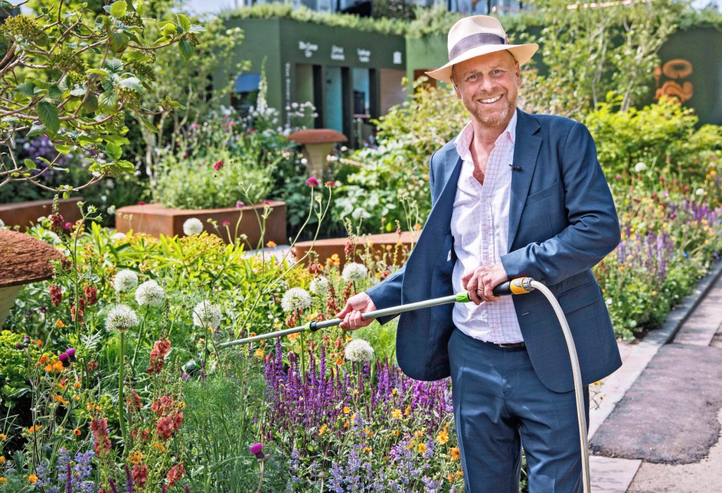 Кто такой Джо Свифт?  Ведущий выставки Gardeners' World и RHS Hampton Court Flower Show 2018