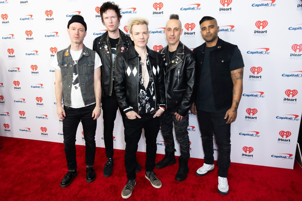 Sum 41 распадется в следующем году