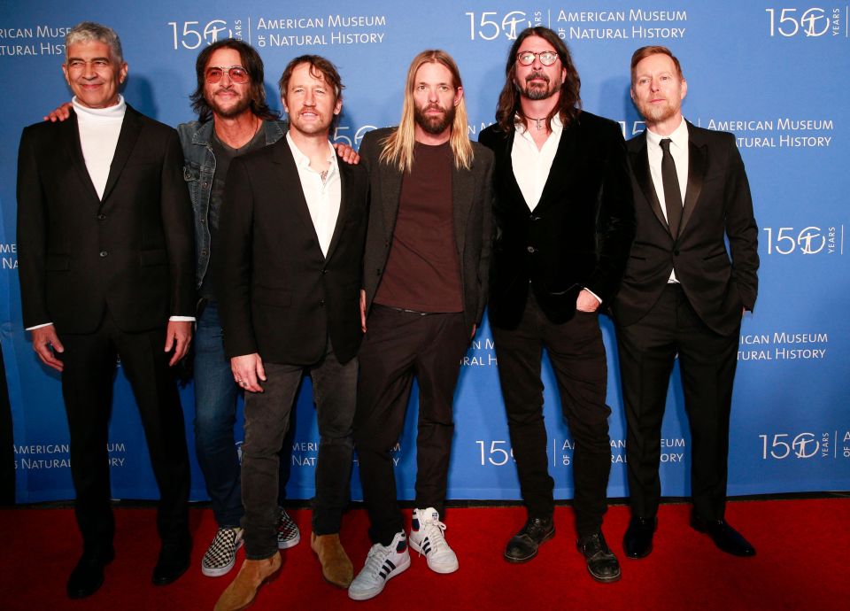 Группа Foo Fighters возродилась после смерти барабанщика Тейлора Хокинса два года назад