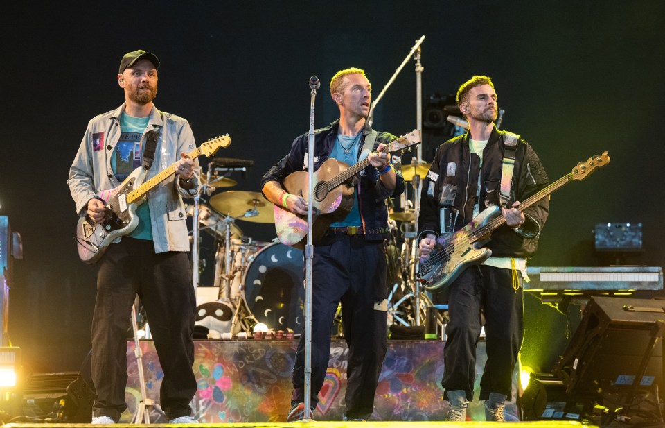 Поклонники Coldplay сражаются за билеты на британскую часть их тура